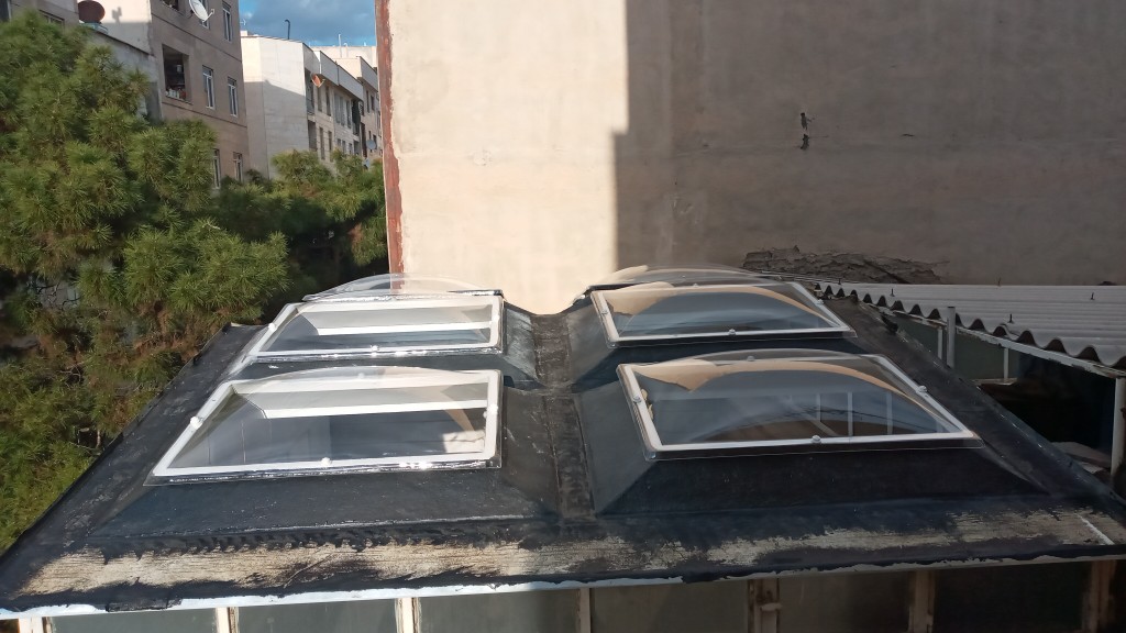 نمای پشت بام سقف پاسیو
